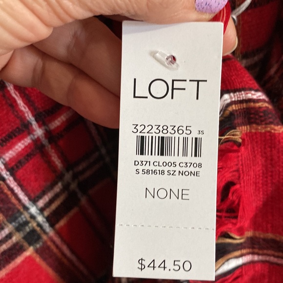 Plaid Blanket Scarf - Picture 4 of 4